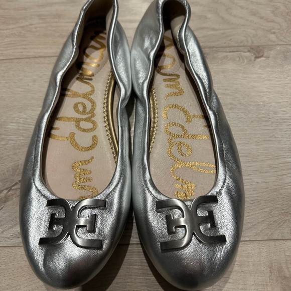 Sam edelman „florence” silver flats - Picture 1 of 3